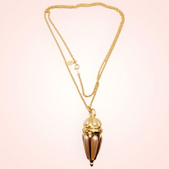Chatelaine Poison Locket Casket Bottle Necklace by Joan Rivers Gold Plated Pearl - Picture 3 of 10